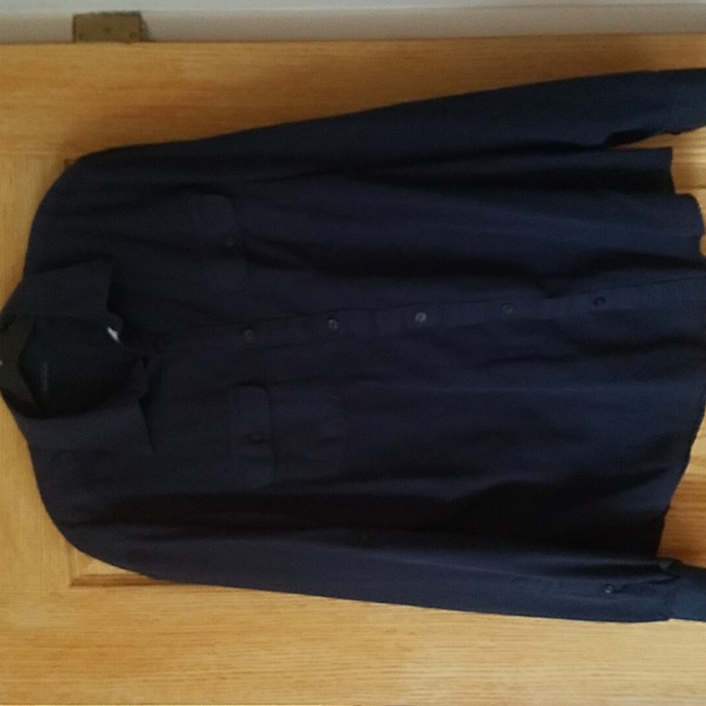 Perry Ellis button down casual shirt XL